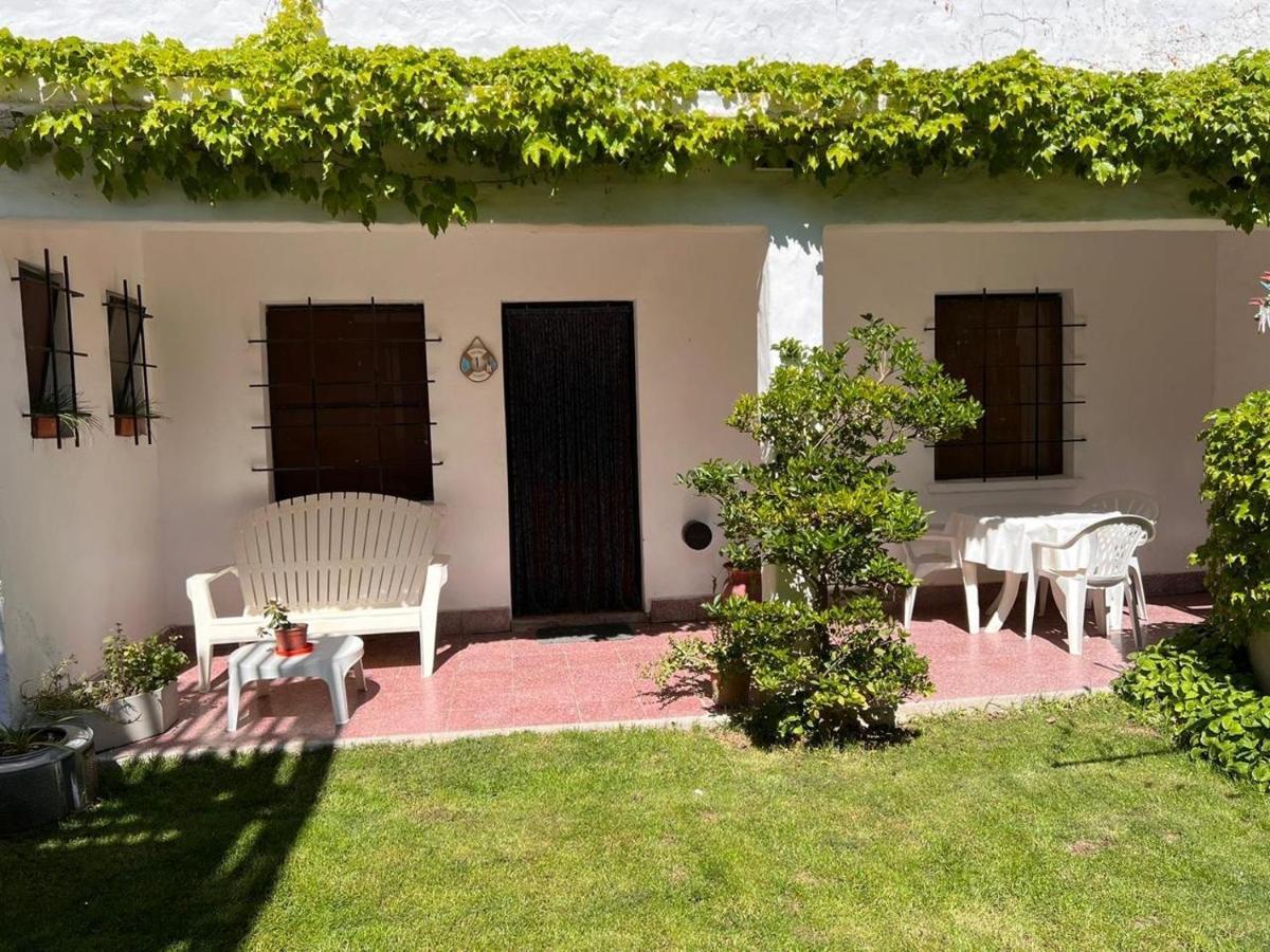 Hosteria Isabel Las Grutas Exterior foto